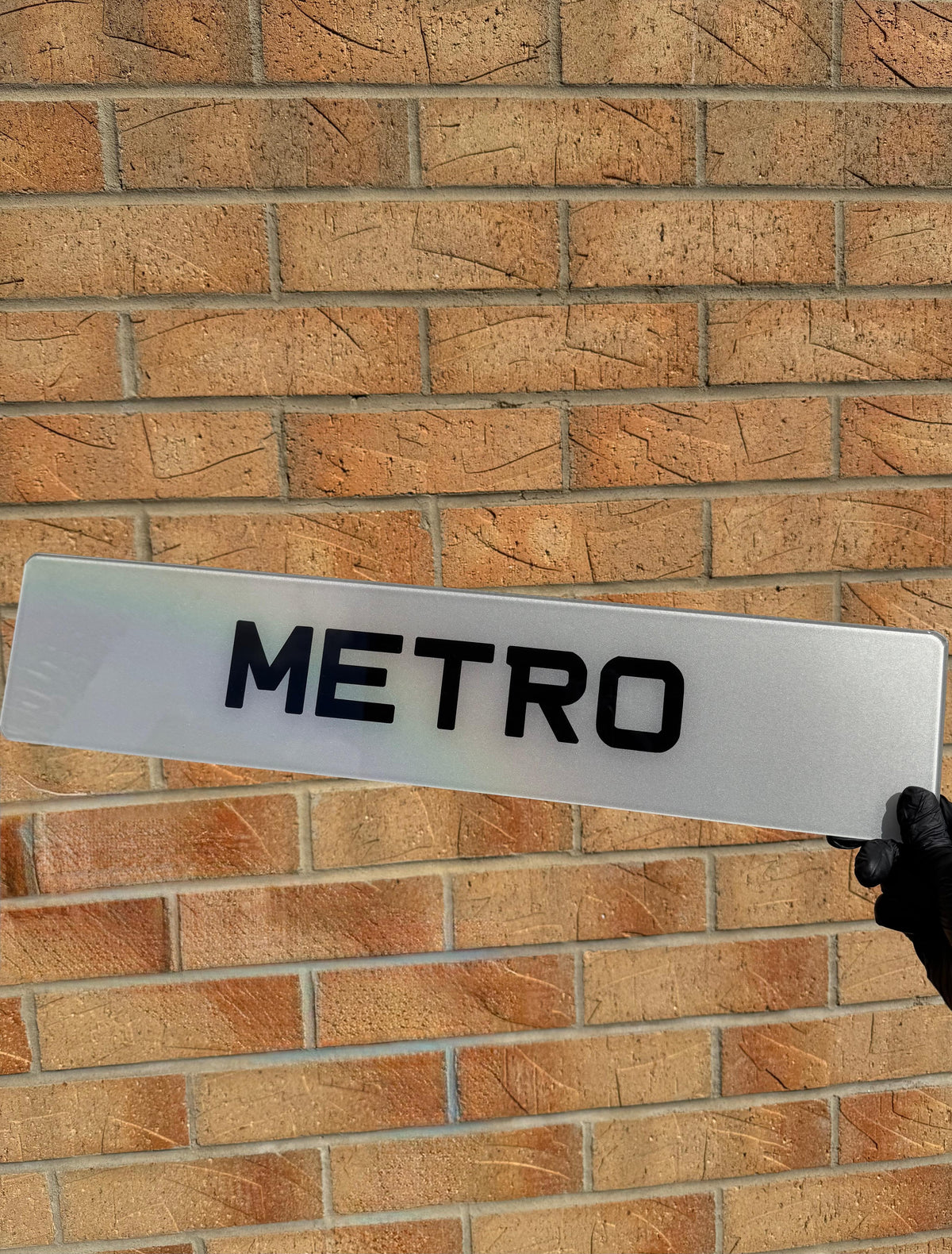Metro Font 50mm Show Plates