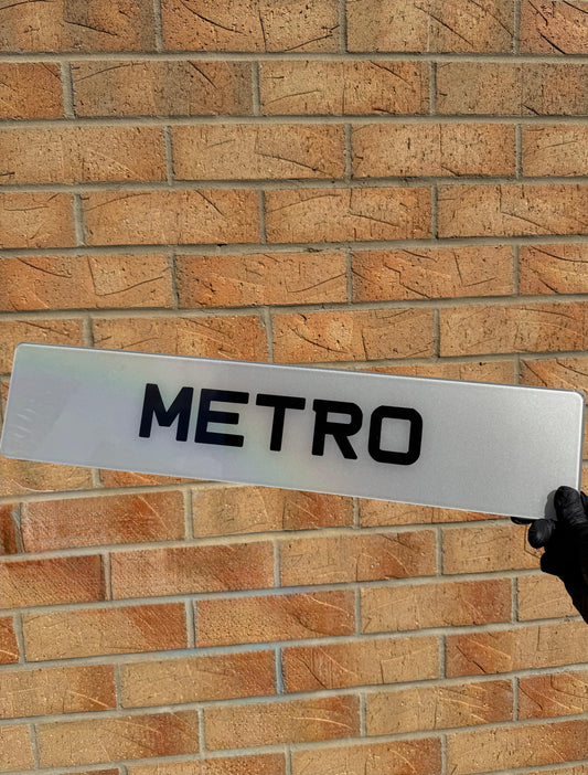 Metro Font 50mm Show Plates